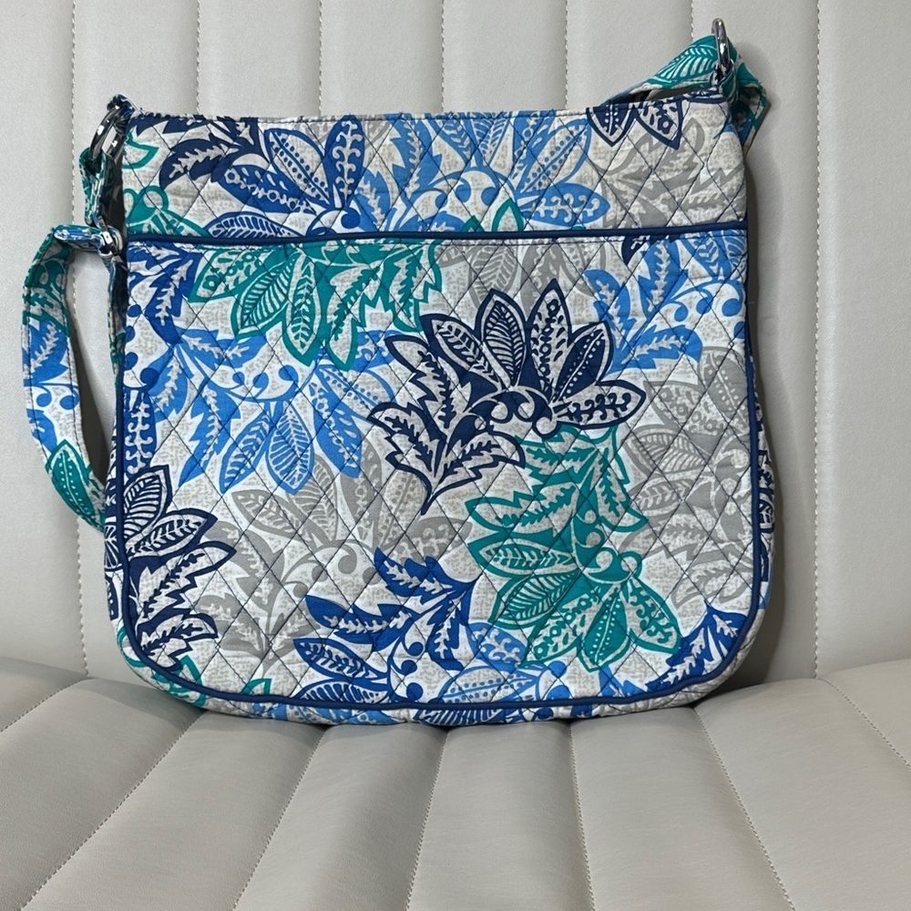 Vera Bradley Santiago Pattern Triple Zip Hipster Crossbody Bag Summer 2017 EUC - Picture 5 of 16